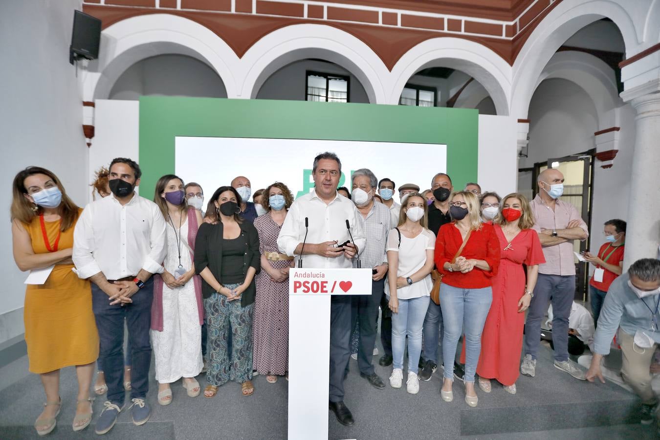 Juan Espadas logra la victoria en las primarias del PSOE de Andalucía