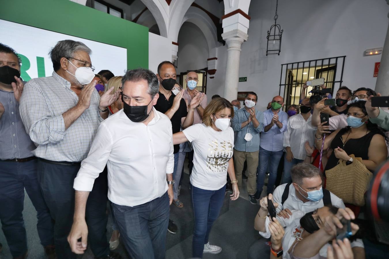 Juan Espadas logra la victoria en las primarias del PSOE de Andalucía