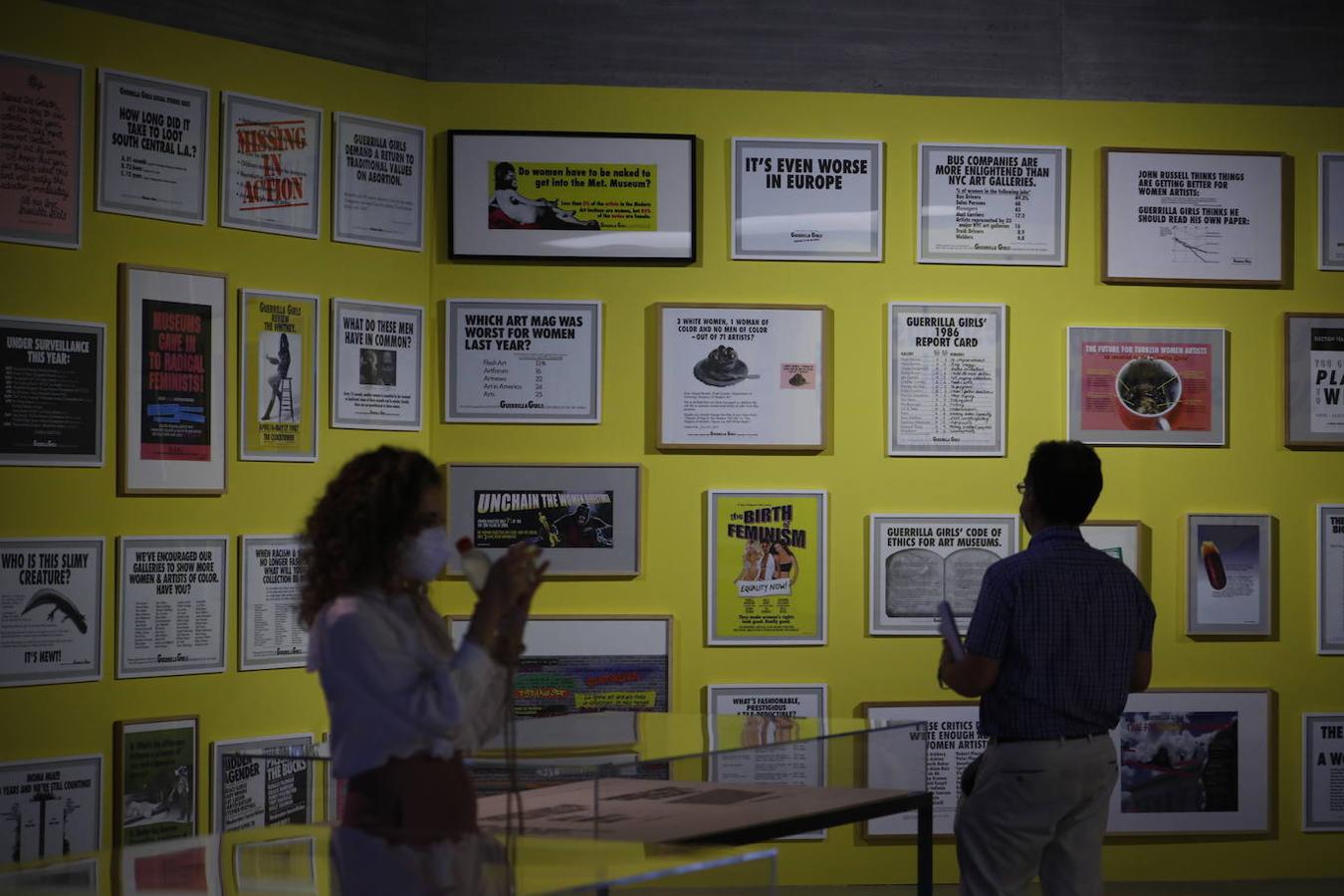 La exposición de Guerrilla Girls y Tete Álvarez en el C3A de Córdoba, en imágenes