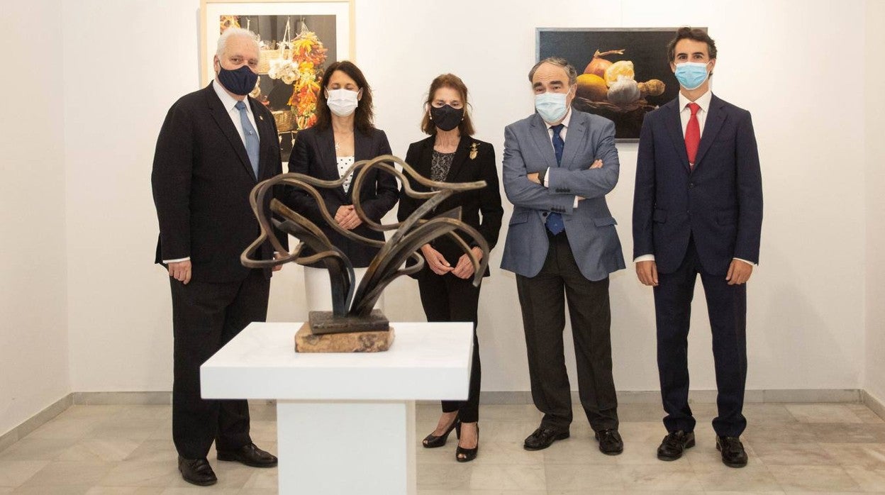 Dcoop entrega los premios del VII Concurso de Artes Plásticas e inaugura una nueva exposición