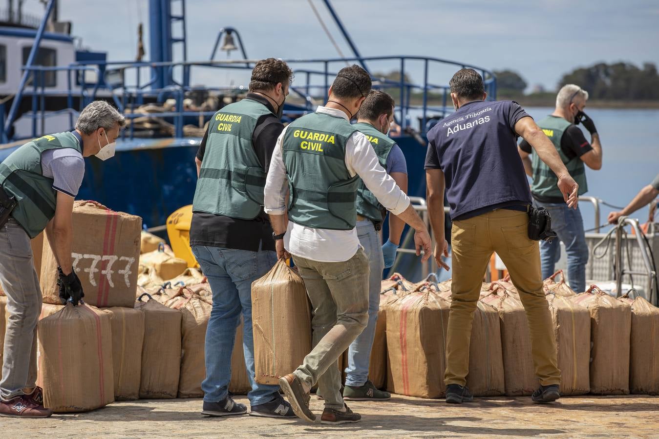 Incautan un importante alijo de droga en Huelva