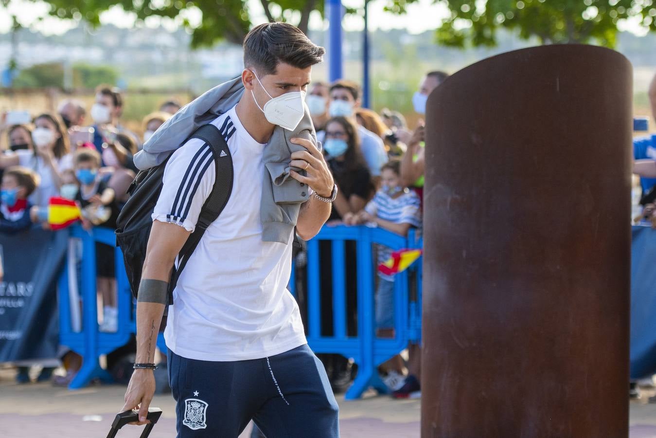 Llegada de la selección española al hotel de concentración en Sevilla