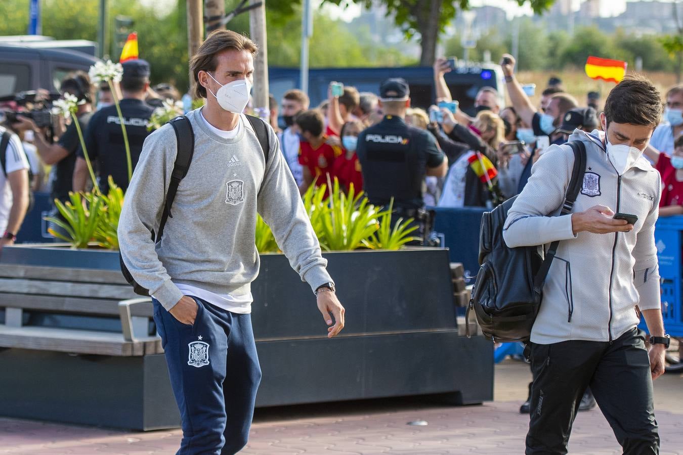 Llegada de la selección española al hotel de concentración en Sevilla