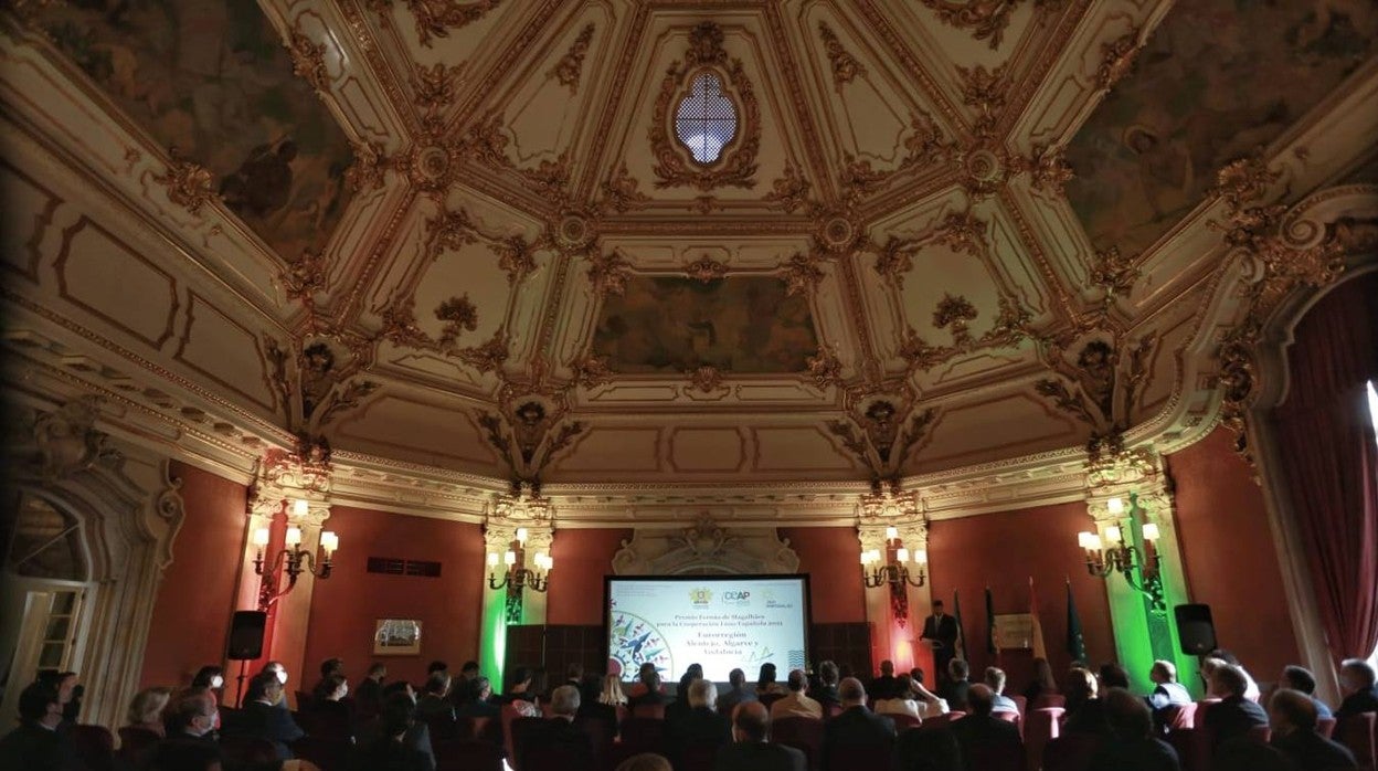 El Consulado de Portugal en Sevilla entrega los premios Fernando de Magallanes