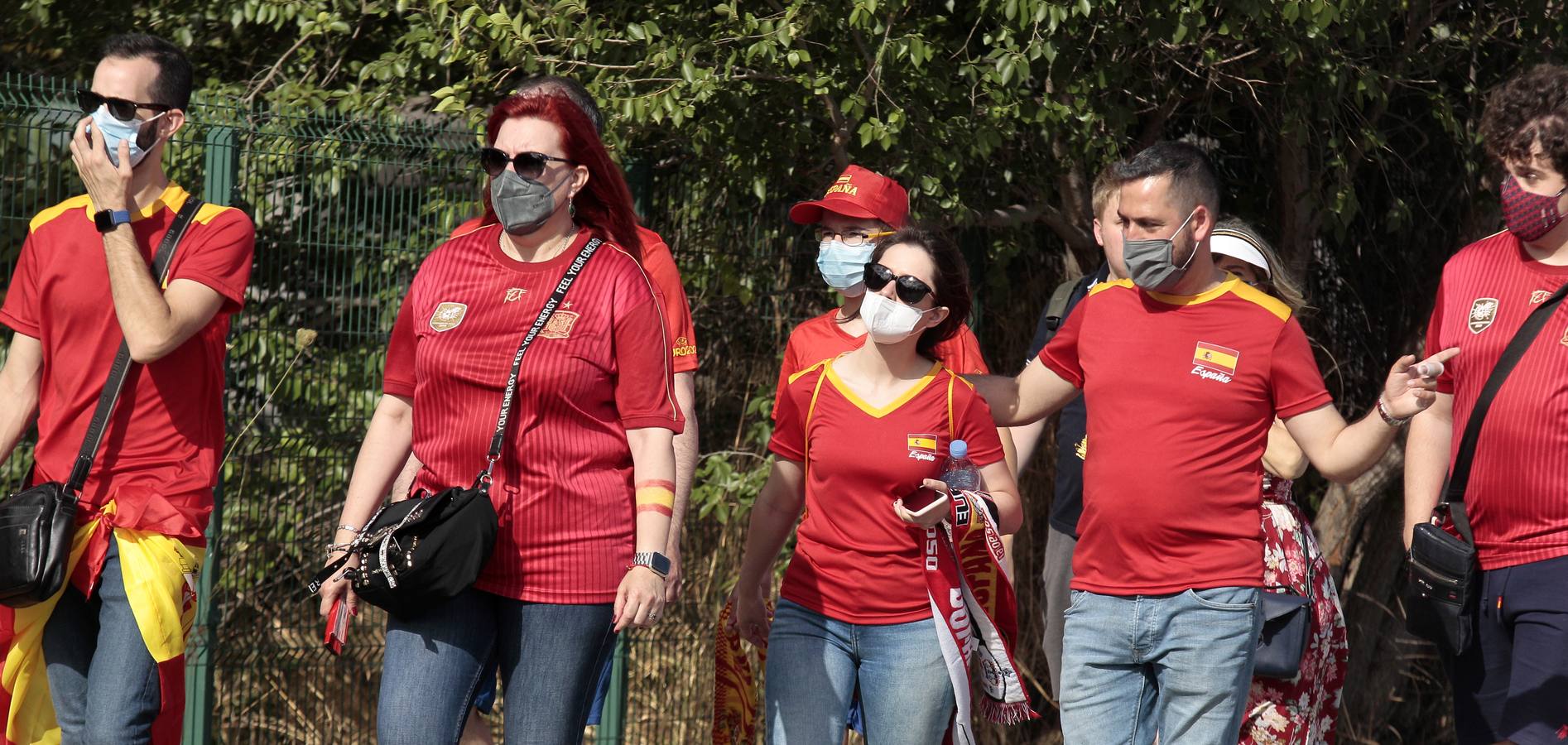 La Eurocopa se vive en las calles de Sevilla