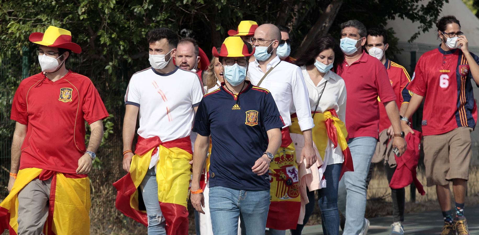 La Eurocopa se vive en las calles de Sevilla