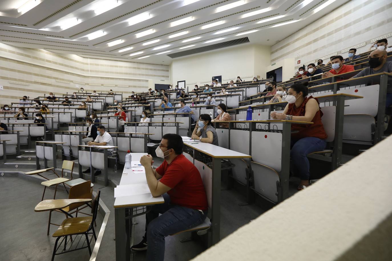 En imágenes, las oposiciones al cuerpo de profesores en Córdoba