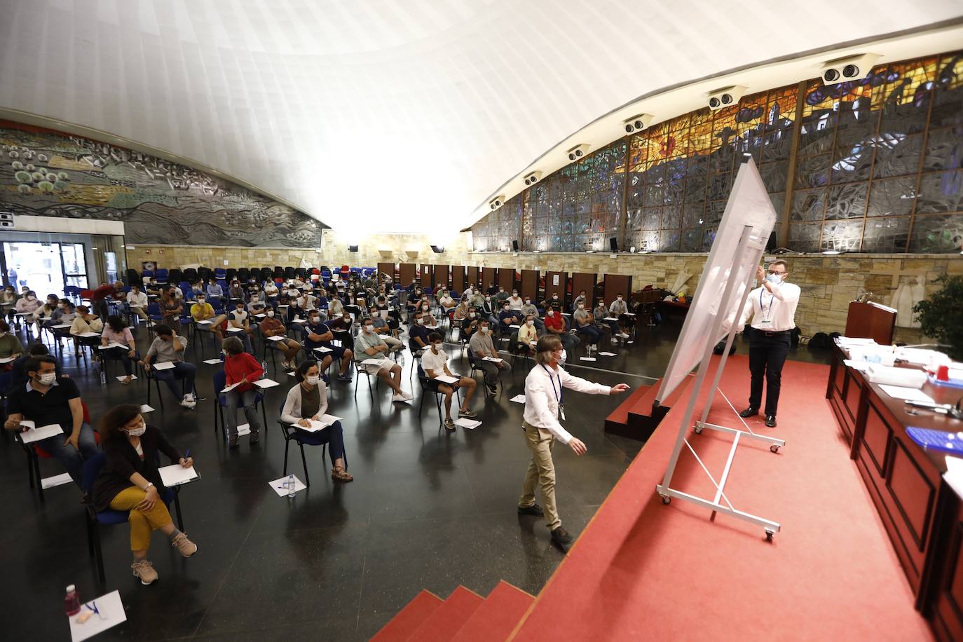 En imágenes, las oposiciones al cuerpo de profesores en Córdoba