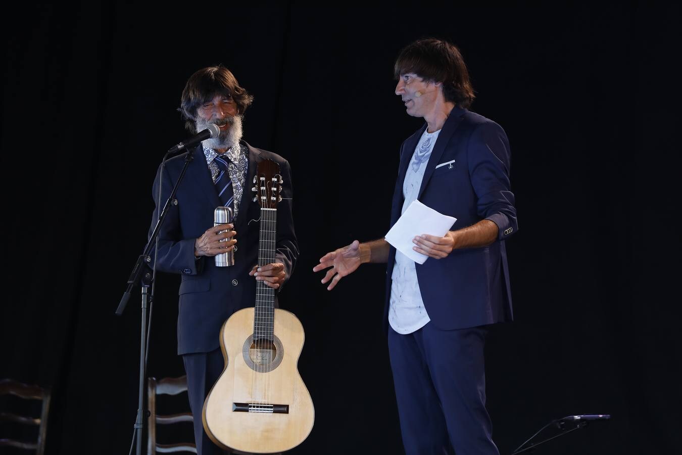 Emilio Fernández de los Santos, 'Caracafé', recibe es homenajeado en la Factoría Cultural del Polígono Sur.