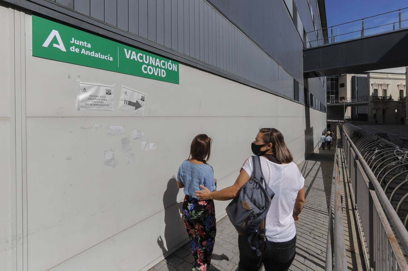 Comienza la vacunación en la Facultad de Derecho de la Universidad de Sevilla