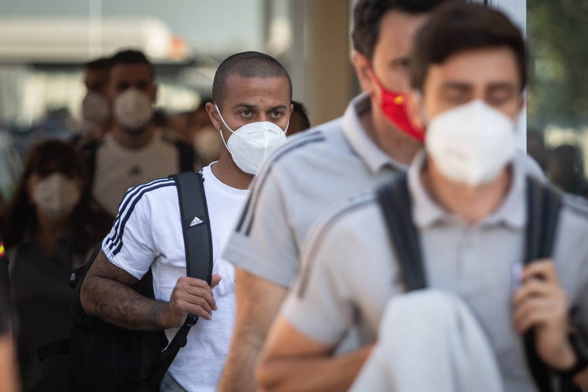 Llegada de la Selección española al Aeropuerto de San Pablo, Sevilla.