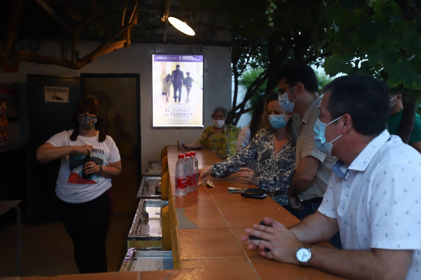 La apertura de los cines de verano de Córdoba, en imágenes