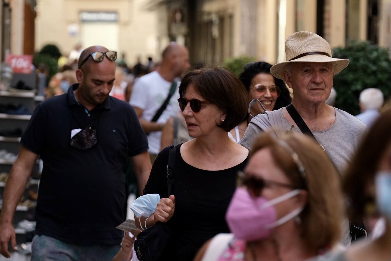 Primer día sin mascarilla en exteriores