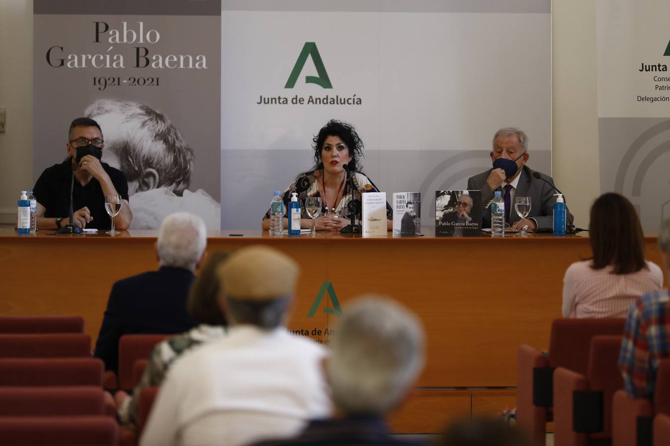 El homenaje por el centenario del nacimiento de Pablo García Baena en Córdoba, en imágenes