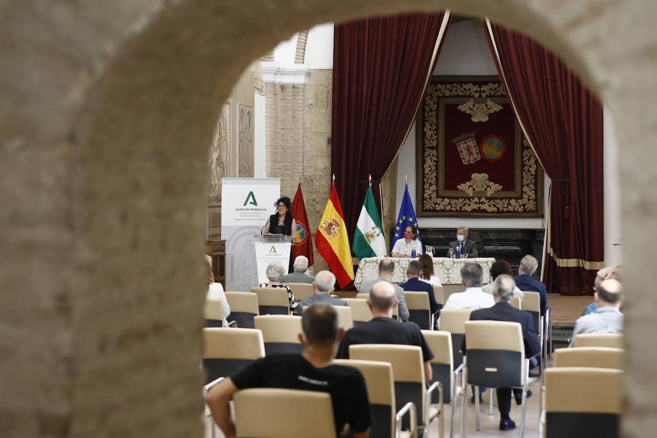 La entrega en Córdoba del legado de Pablo García Baena, en imágenes