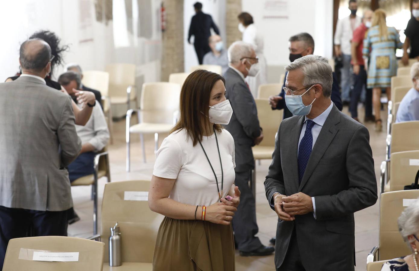 La entrega en Córdoba del legado de Pablo García Baena, en imágenes