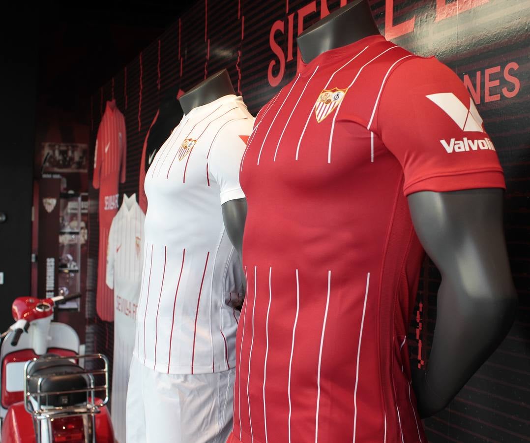 Estas son las nuevas camisetas del Sevilla FC