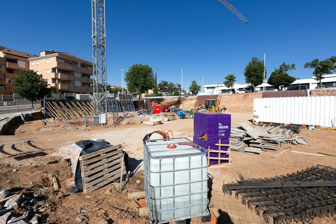 Solar en donde se está construyendo el supermercado 'La Despensa'. 