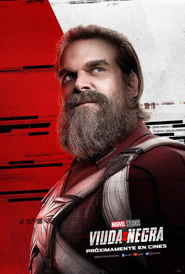 David Harbour es Alexei Shostakov. 