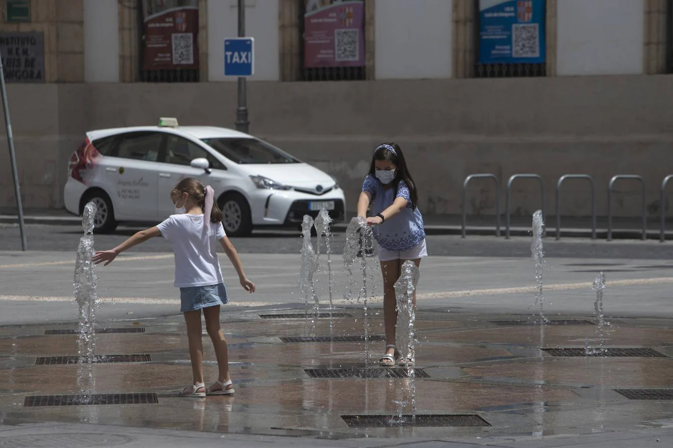 La primera jornada de la ola de calor en Córdoba, en imágenes