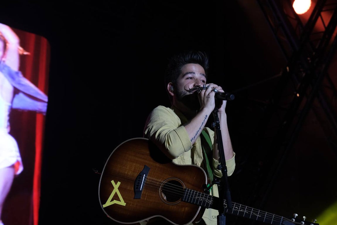 FOTOS: El colombiano Camilo en el Concert Music Festival de Chiclana