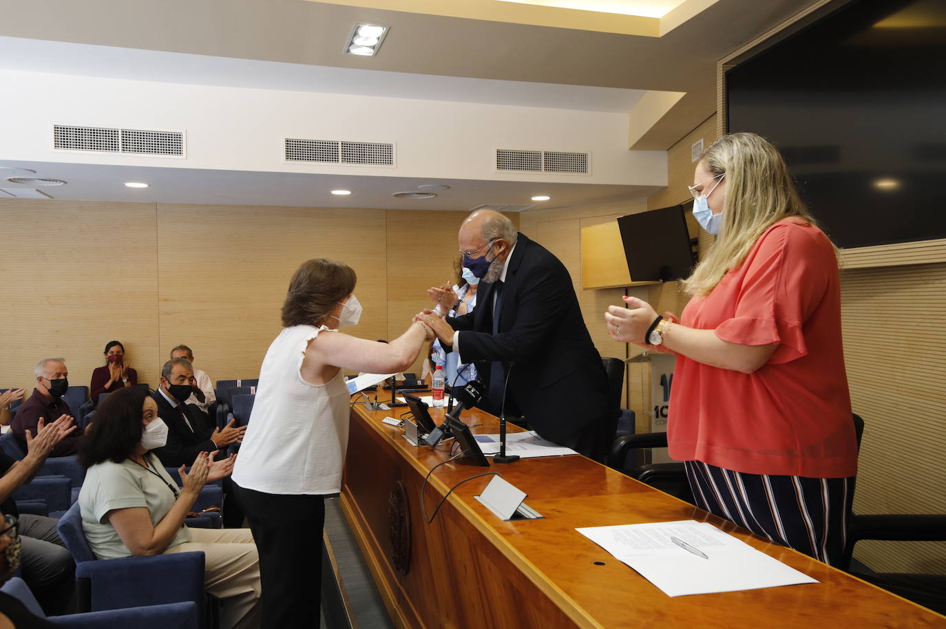 En imágenes, la entrega de diplomas de la jusitica gratuita en Córdoba