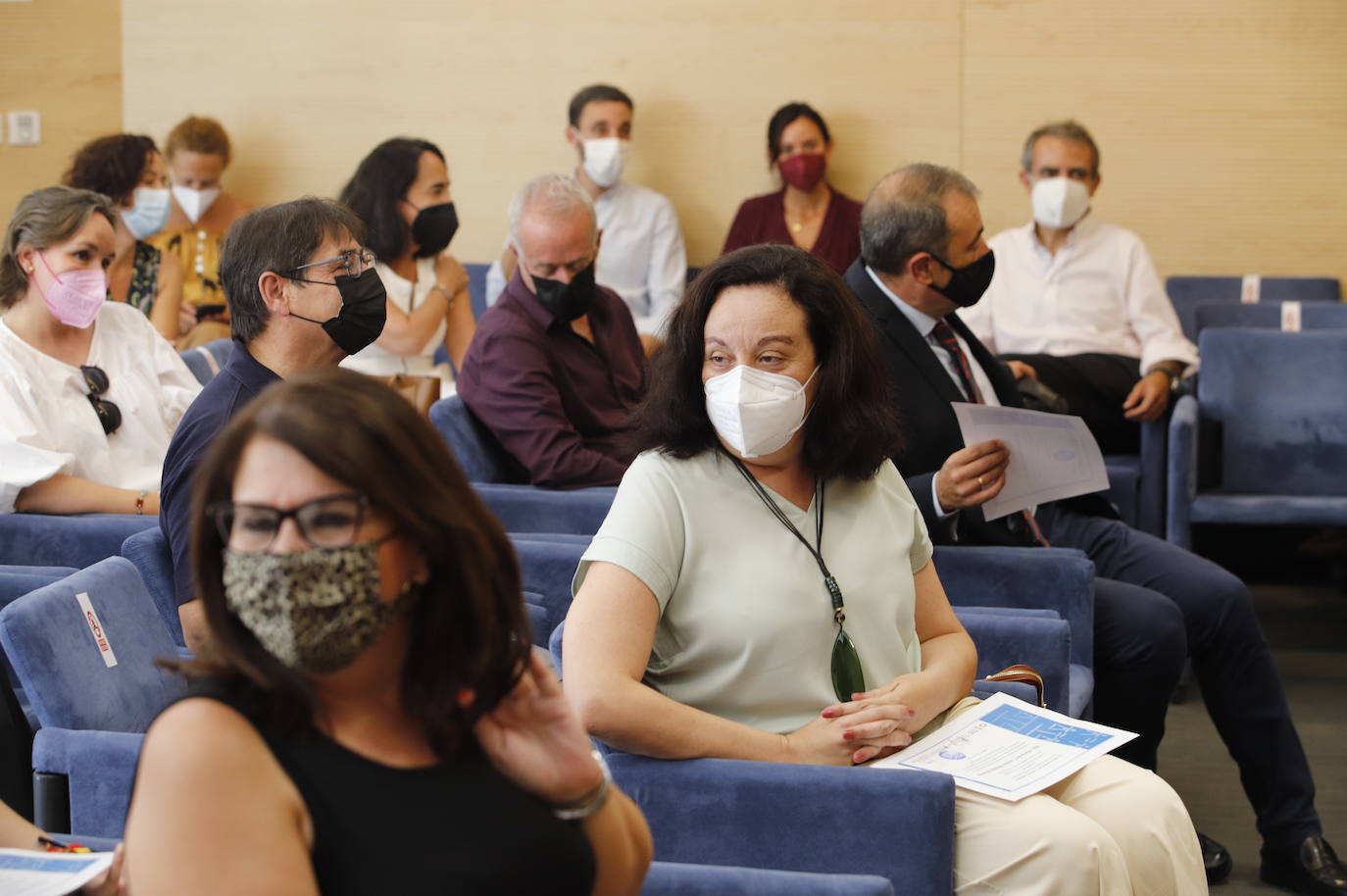 En imágenes, la entrega de diplomas de la jusitica gratuita en Córdoba