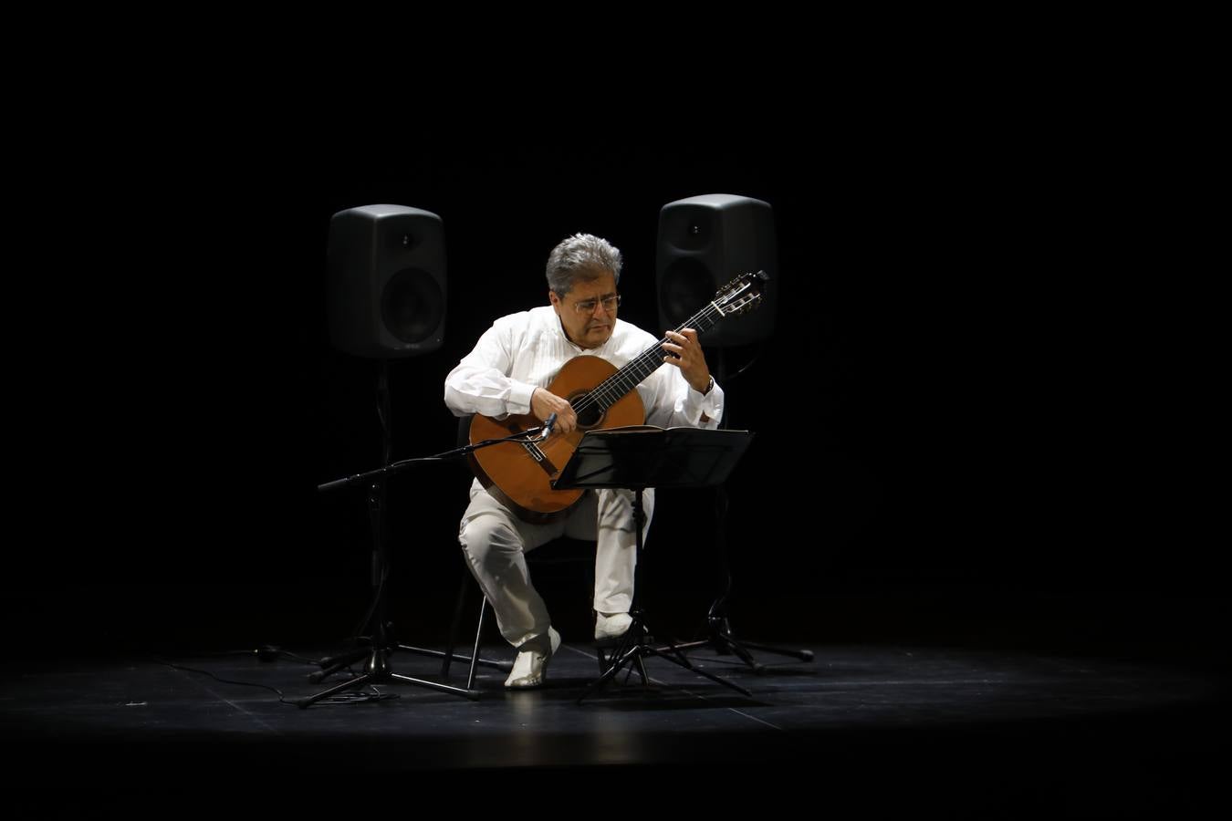 Festival de la Guitarra 2021 | Costas Cotsolis, el virtuoso griego, en imágenes