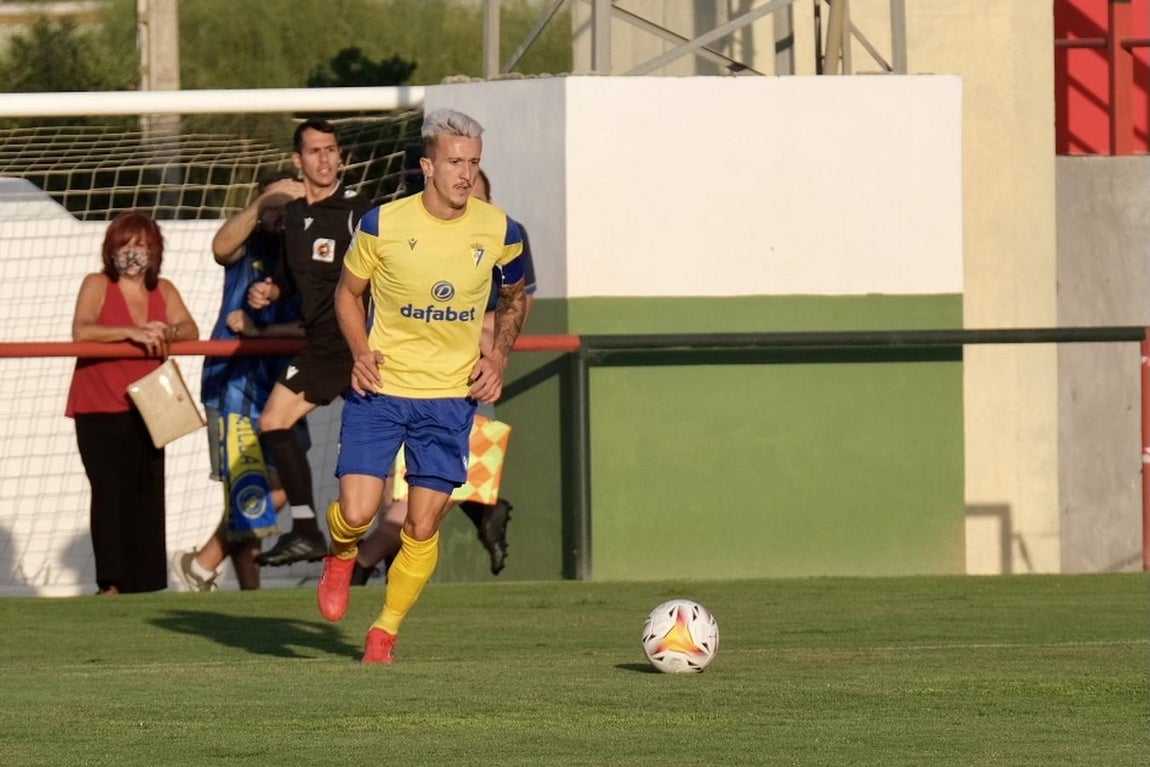 FOTOS: El primer partido del Cádiz - Barbate, en imágenes