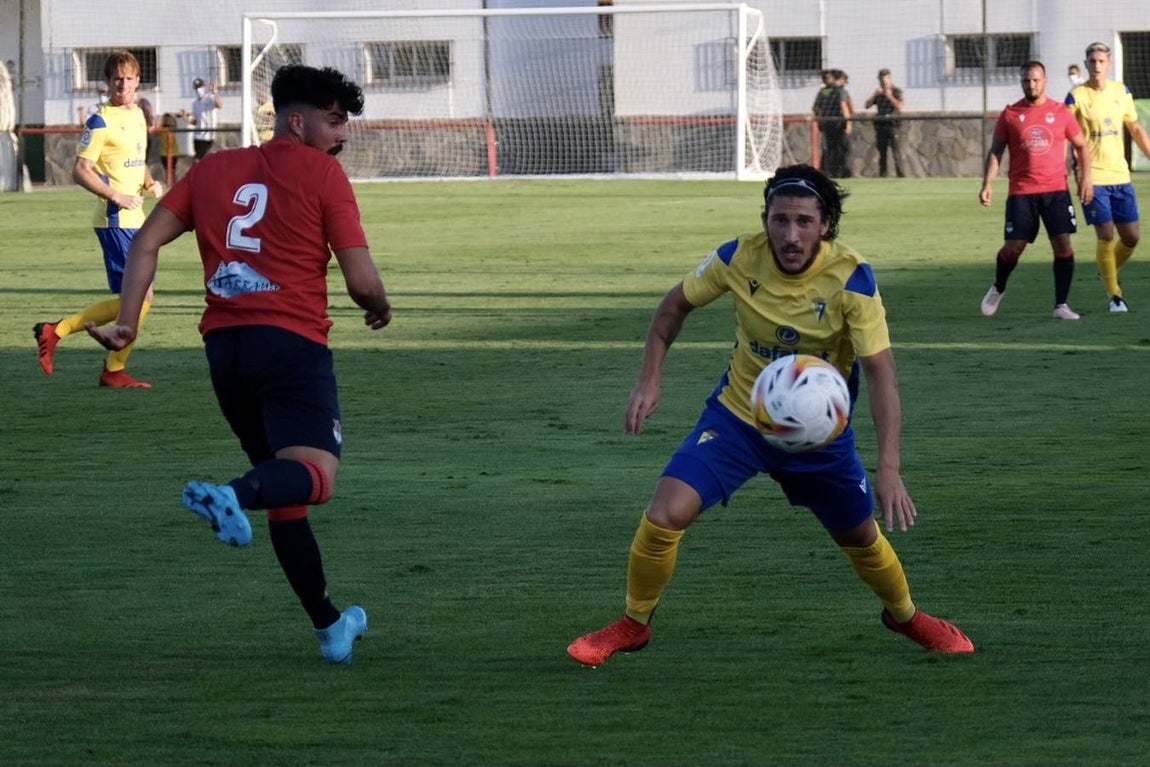 FOTOS: El primer partido del Cádiz - Barbate, en imágenes