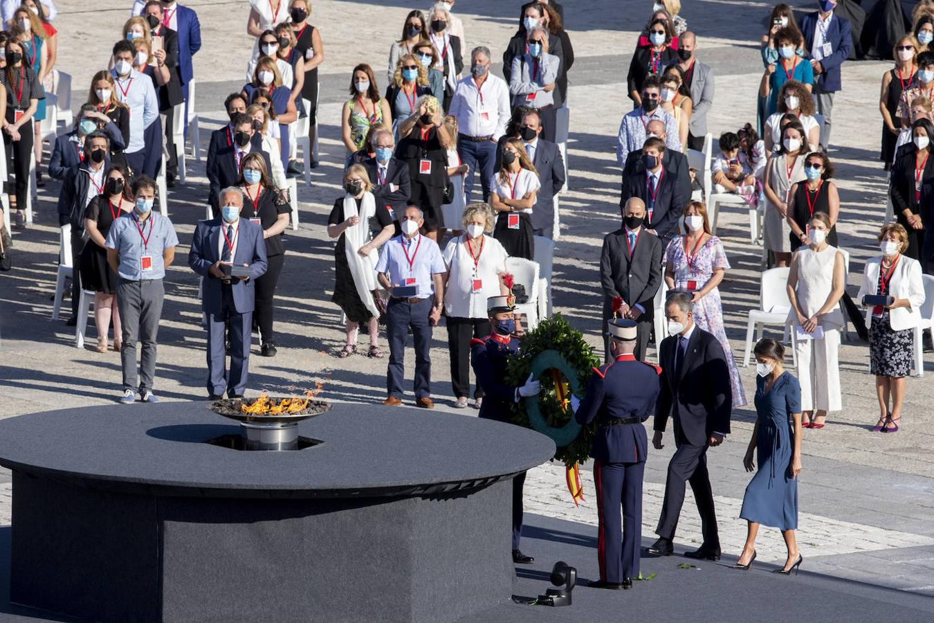 El Rey Felipe VI y la Reina Letizia, durante el acto de homenaje de estado a las víctimas de la pandemia. 