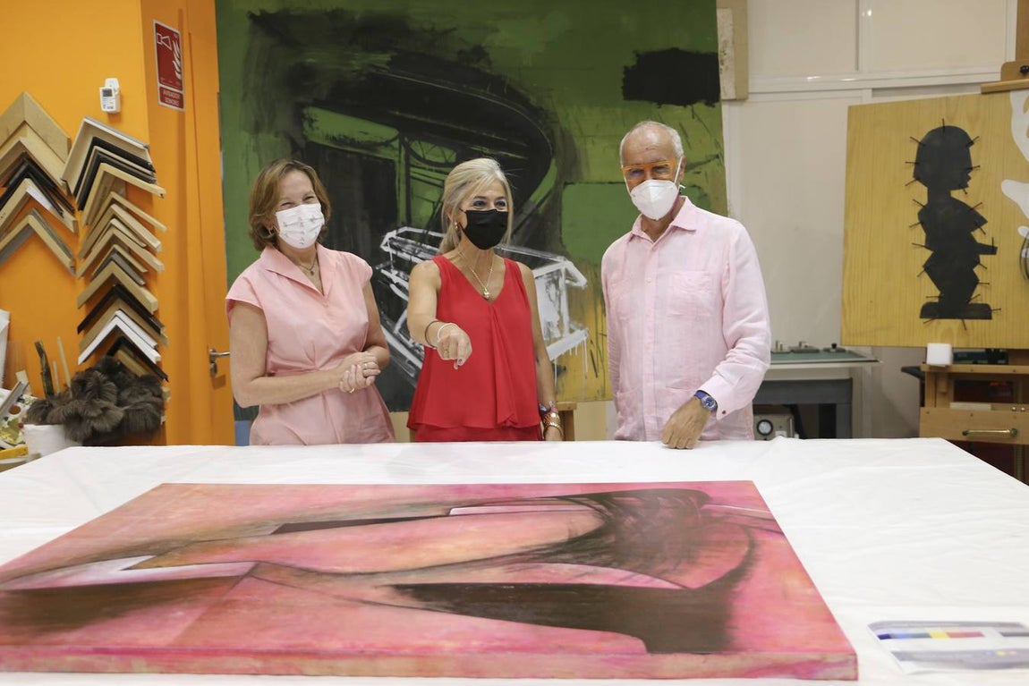 La donación supone la incorporación a la colección permanente de museo de un total de 47 obras. El CAAC inaugurará el 28 de octubre la exposición, 'La Máquina Española. Donación de Pepe Cobo'.