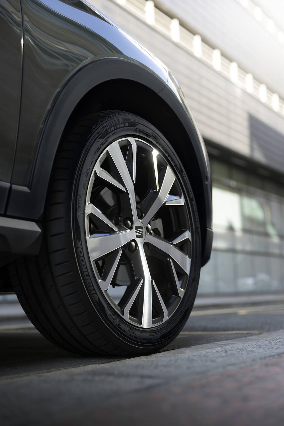 Nuevo Seat Arona: completa renovación para el superventas español