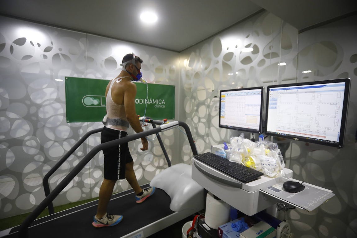 Los reconocimientos médicos de los fichajes del Córdoba CF, en imágenes