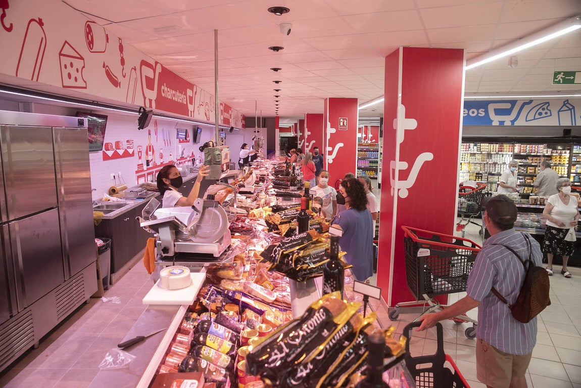 El nuevo supermercado de Cash Más Ahorro en Córdoba, en imágenes