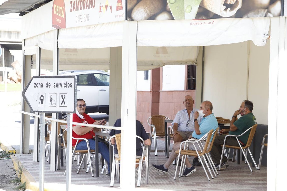 Así vive Pedro Abad la expansión de positivos por coronavirus, en imágenes