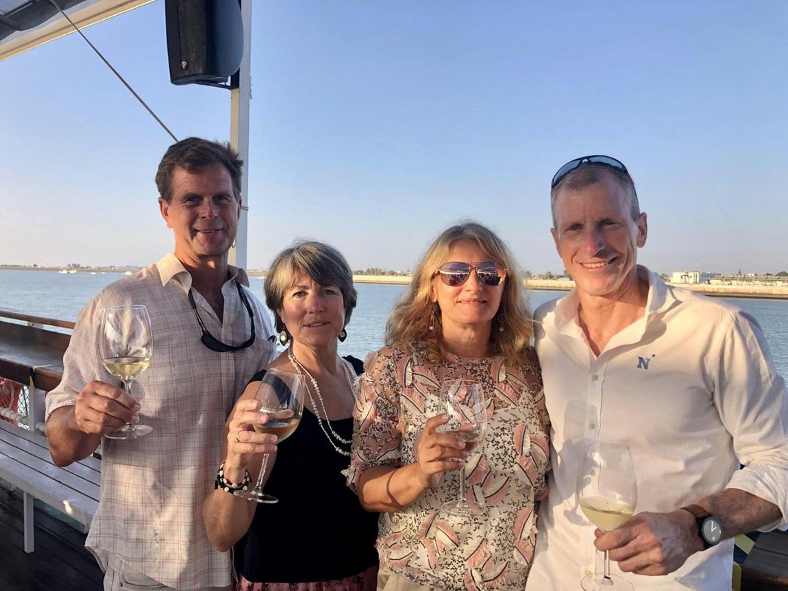 Todd Peterson, Stephania Rico, Ana Pérez y Mike Carsley. 