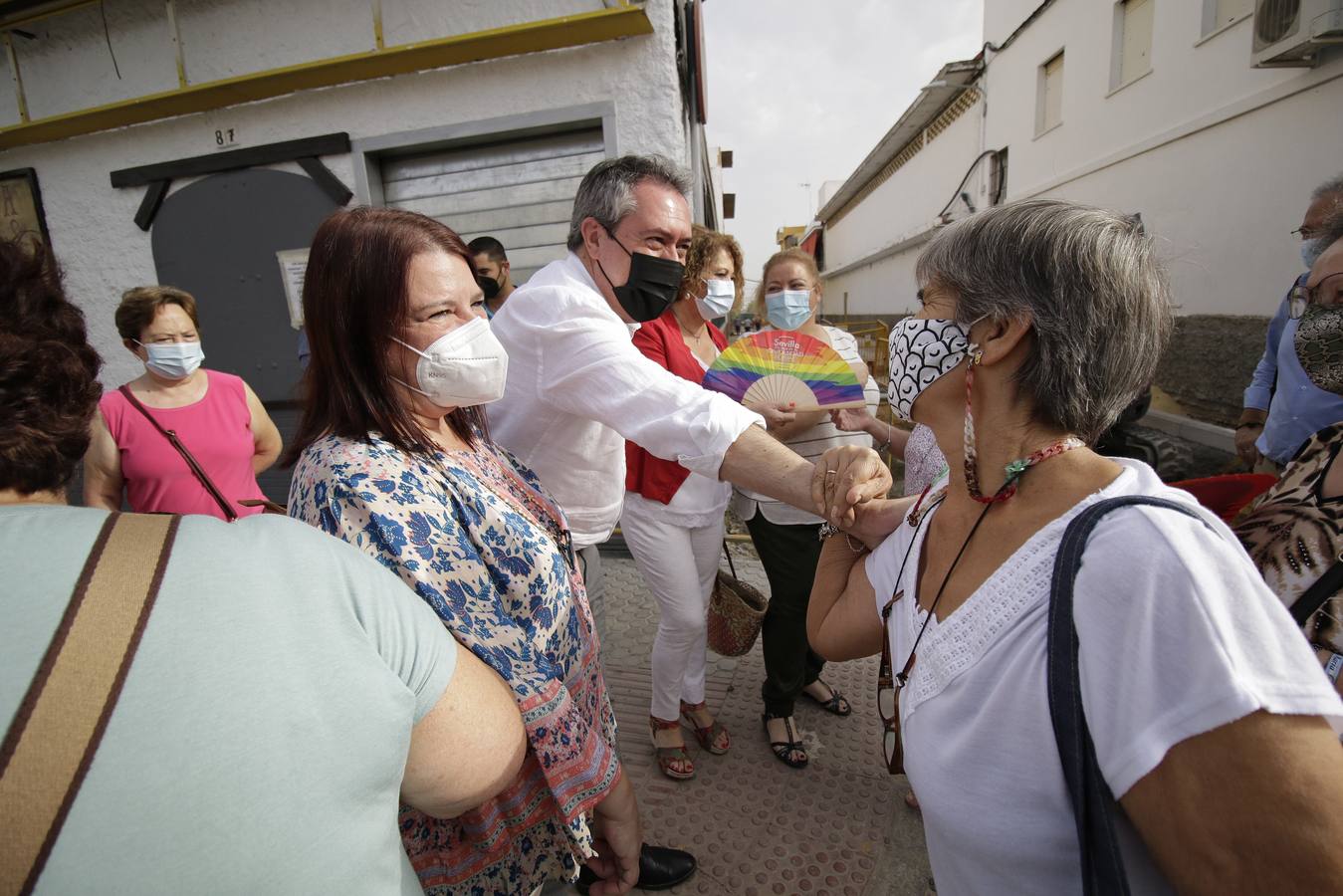 El alcalde de Sevilla visita las obras de Torreblanca