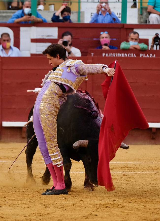 Triunfo y puerta grande para Juan Ortega en Jerez