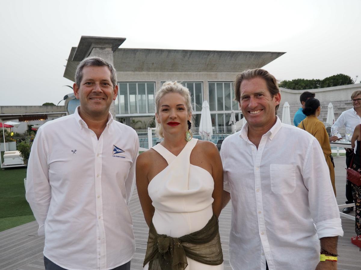 Álvaro González, Marta González e Ignacio Camacho.. 