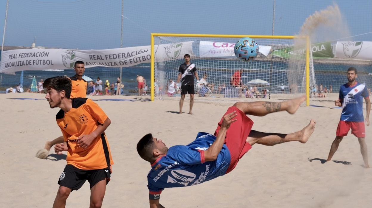 FOTOS: Cádiz se vuelca con el fútbol-playa