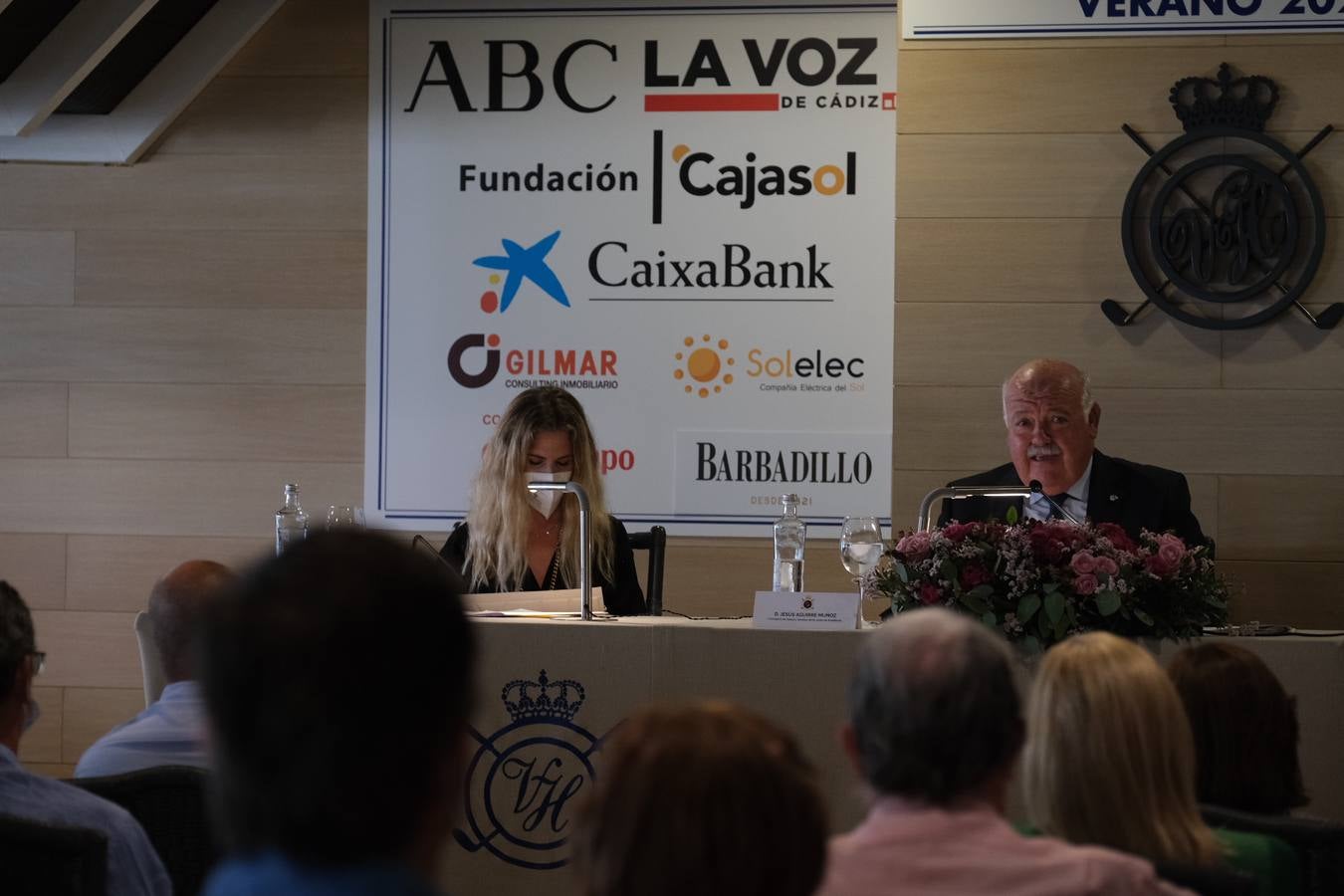 FOTOS: Jesús Aguirre en el Aula de Cultura de El Buzo, en el Club de Golf de Vista Hermosa