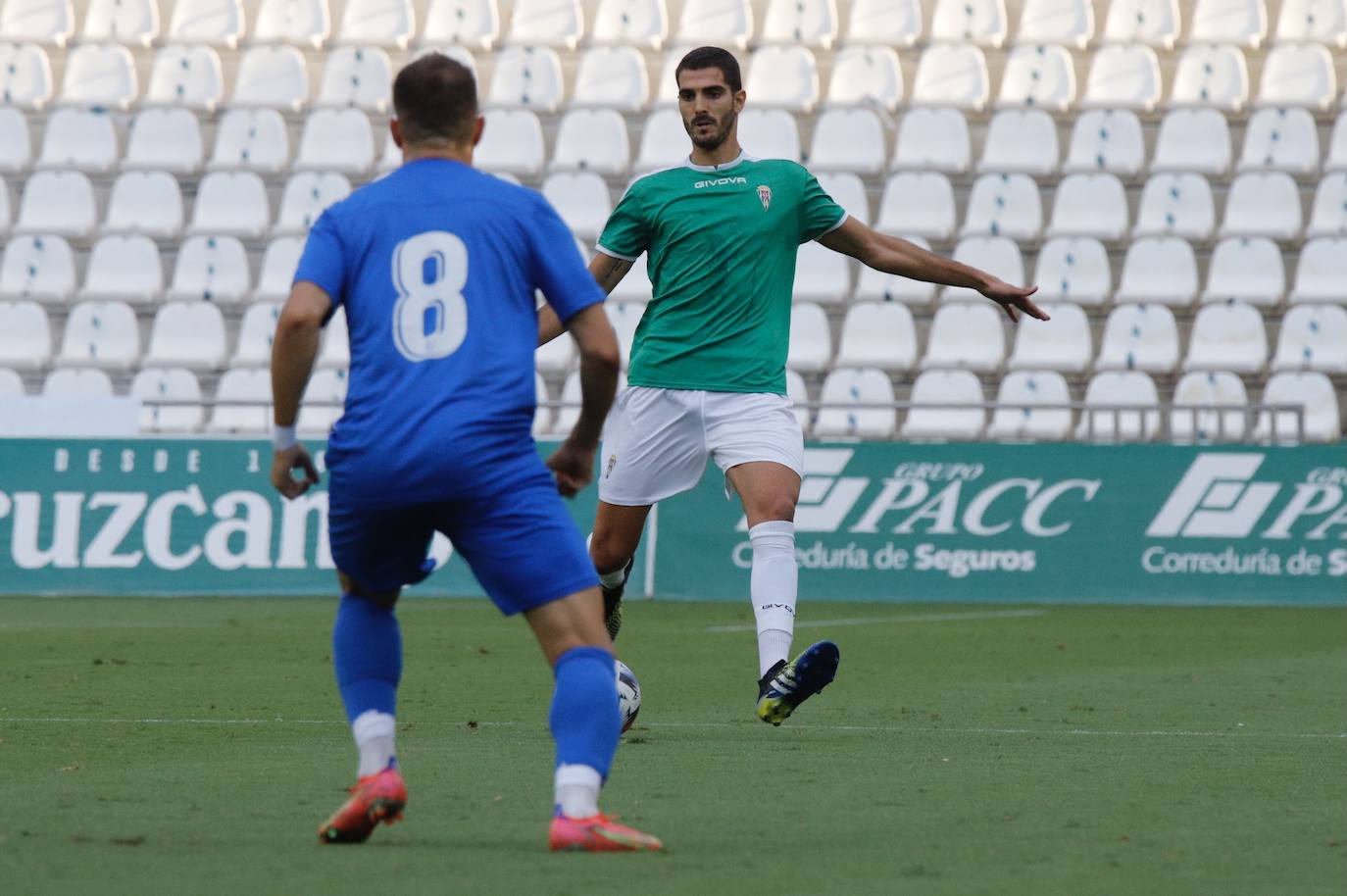 El primer partido de pretemporada del Córdoba CF ante el Linares, en imágenes