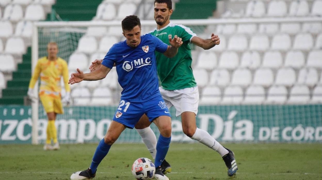 El primer partido de pretemporada del Córdoba CF ante el Linares, en imágenes