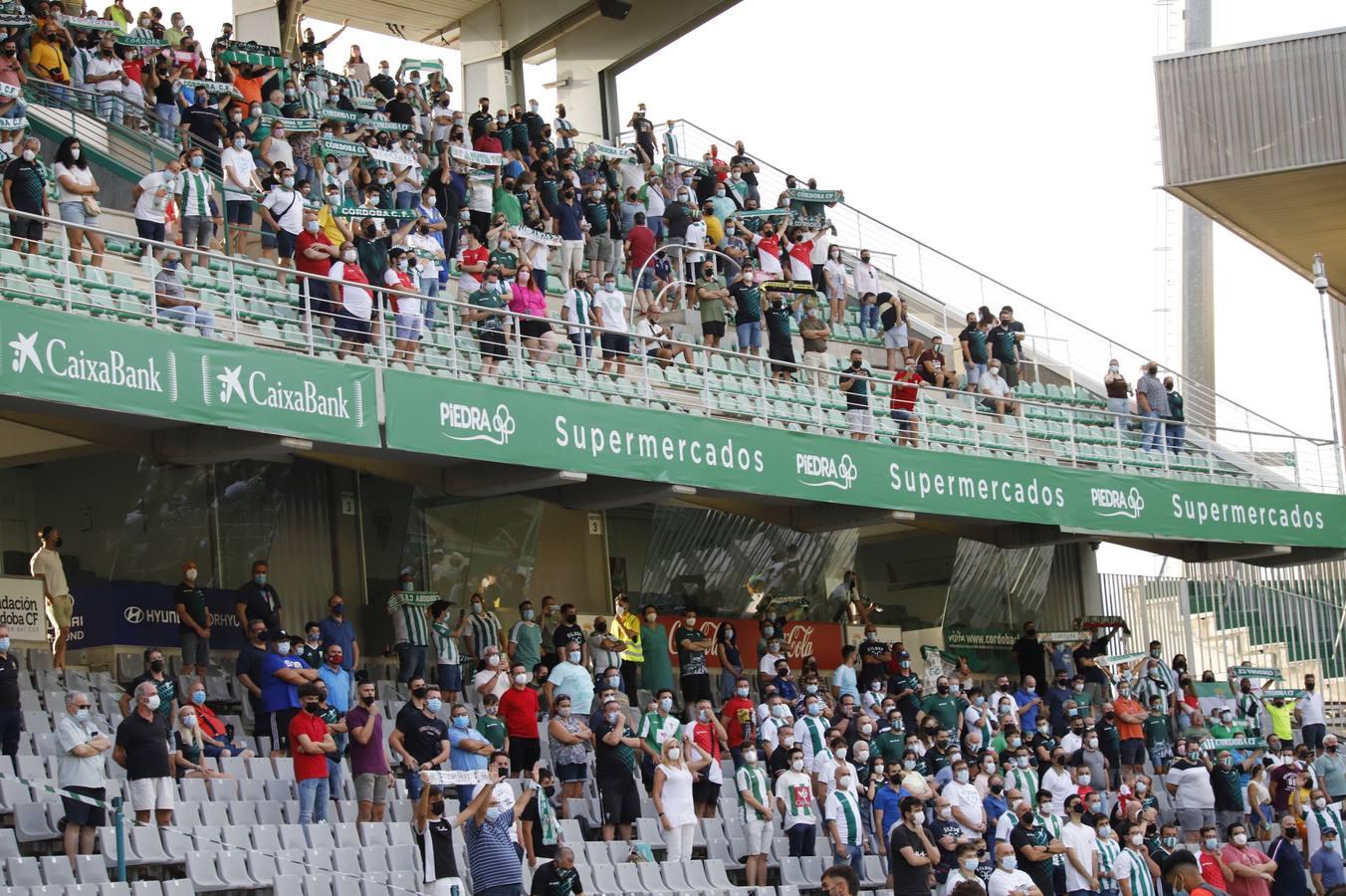 El Córdoba CF cae derrotado ante el Linares en el primer amistoso de pretemporada (0-1)