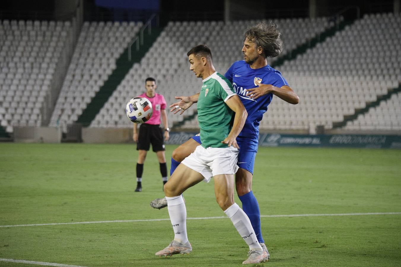 El primer partido de pretemporada del Córdoba CF ante el Linares, en imágenes