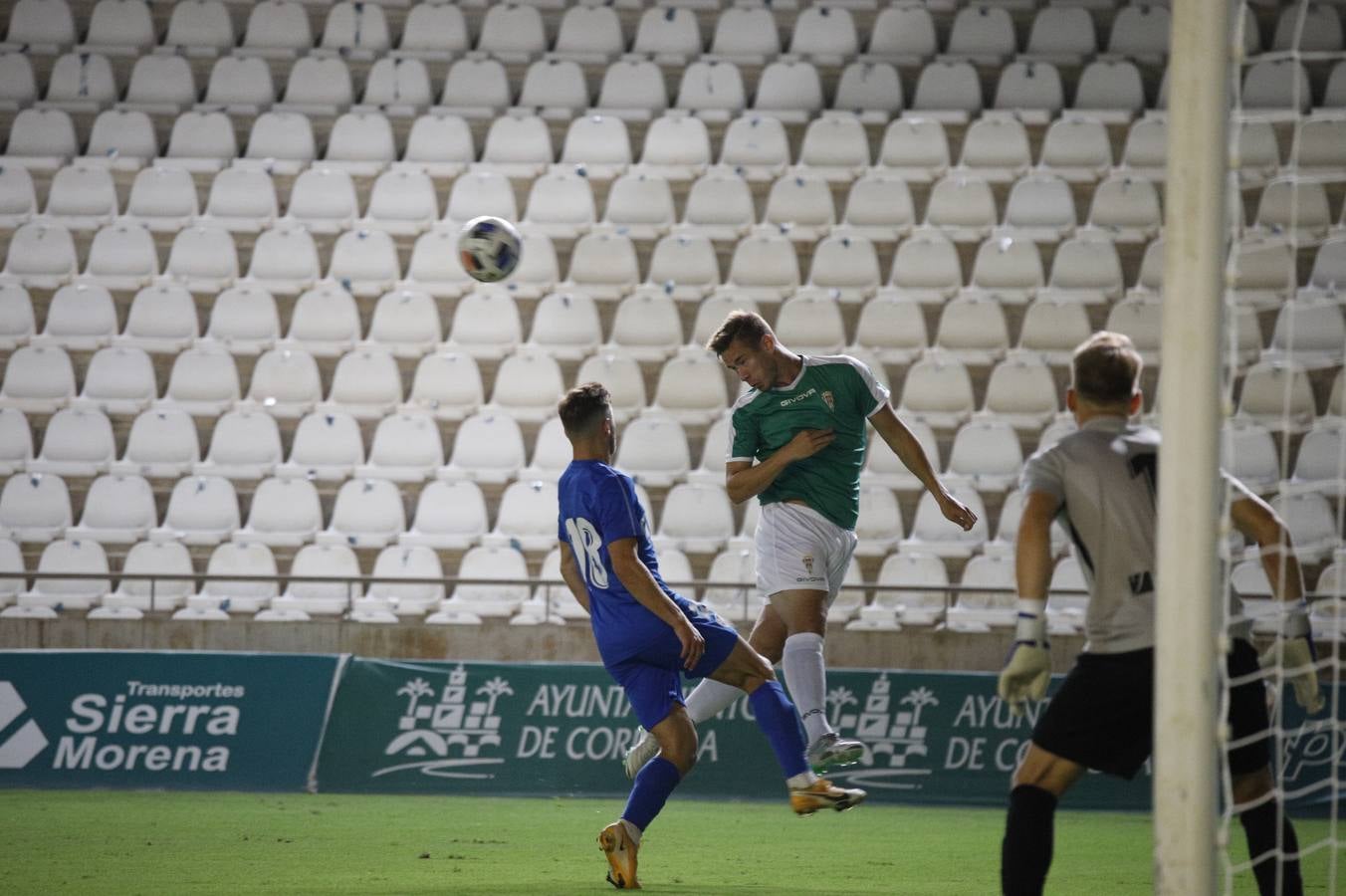 El primer partido de pretemporada del Córdoba CF ante el Linares, en imágenes