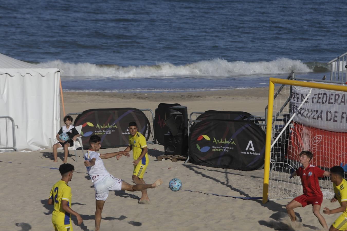 Fotos: Campeonato de Selecciones Autonómicas de Fútbol Playa