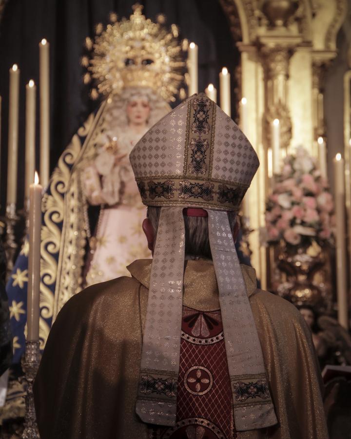 Saiz Meneses durante la función de la Virgen de los Ángeles de los Negritos