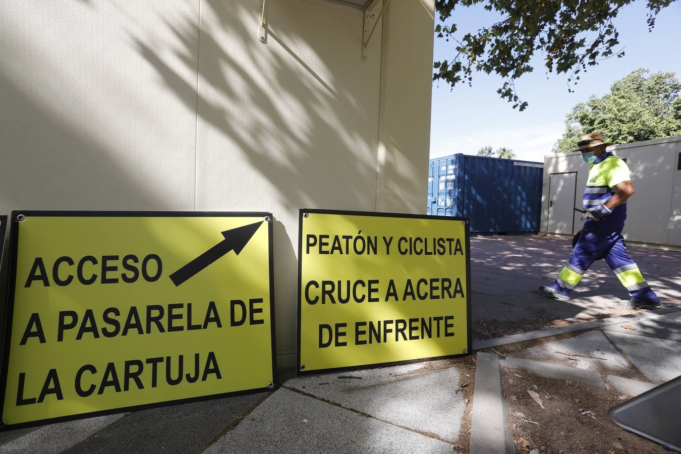 En imágenes, arrancan las obras en la calle Torneo